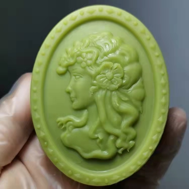 Candle. Queen - Queen Soap Mold for Soap Making