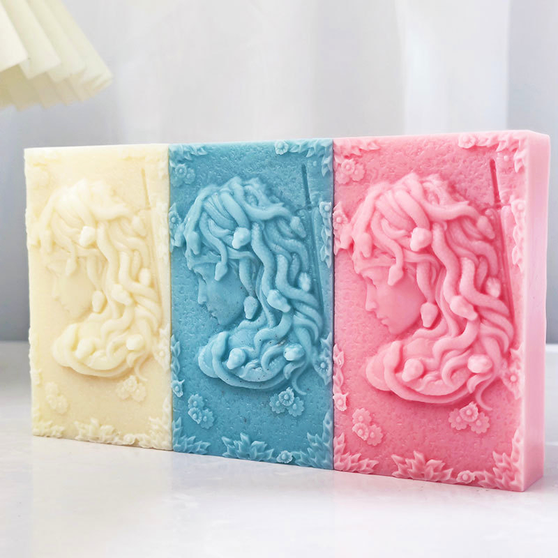 Flower Goddess Silicone Soap M - Candle. Queen ulasan dan harga