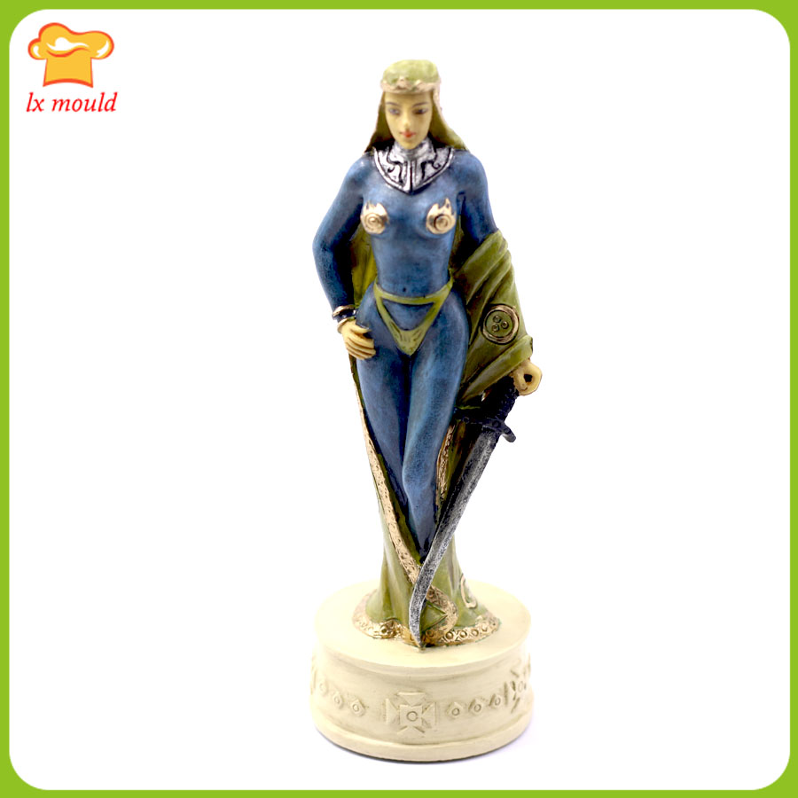 3D Chess Silicone Fondant Mold - Candle. Queen ulasan dan harga
